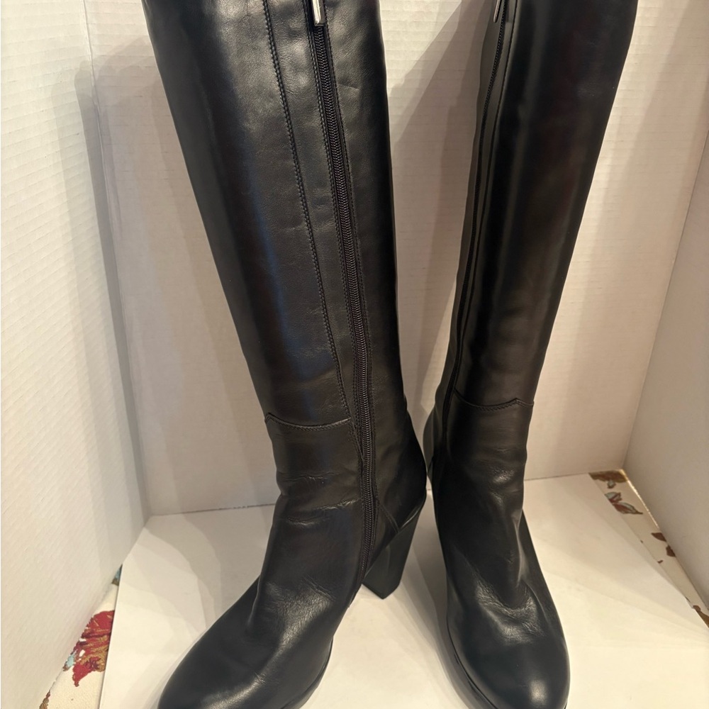 Aquatalia Black Heeled Boots